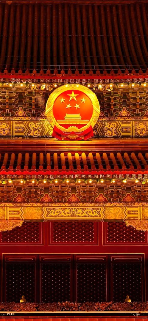 天安门国徽壁纸 红金古典重檐建筑夜景